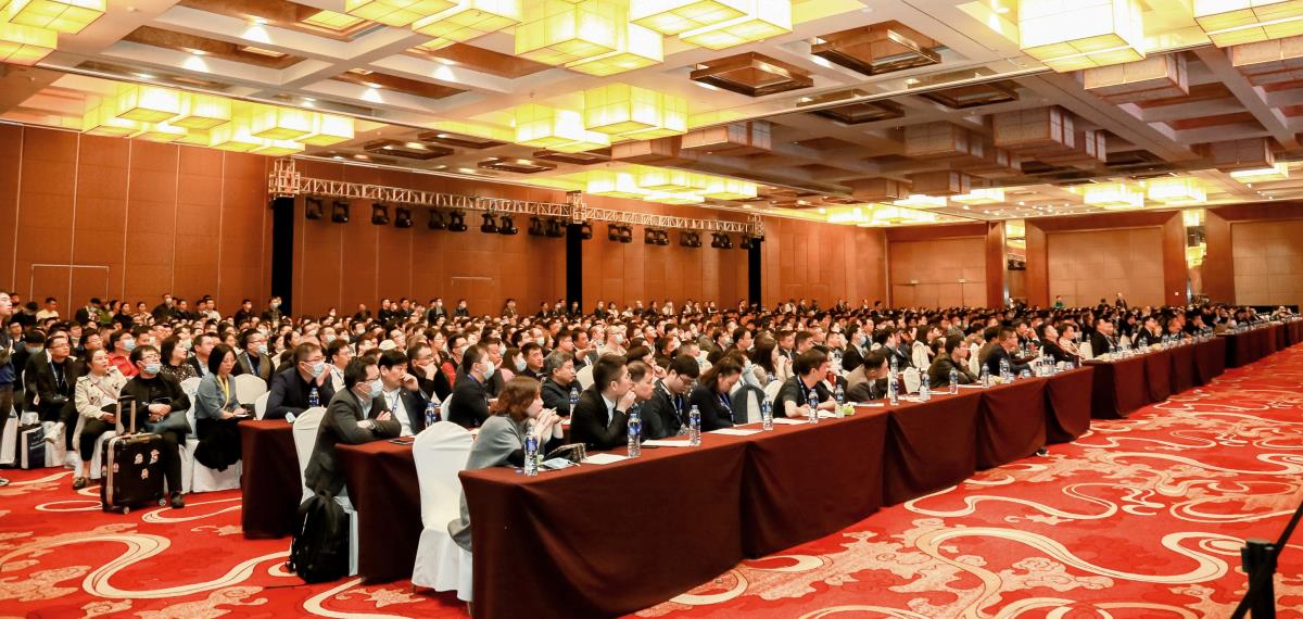 重慶愛思特一行醫(yī)生專家參加2020第五屆鼻整形修復大會