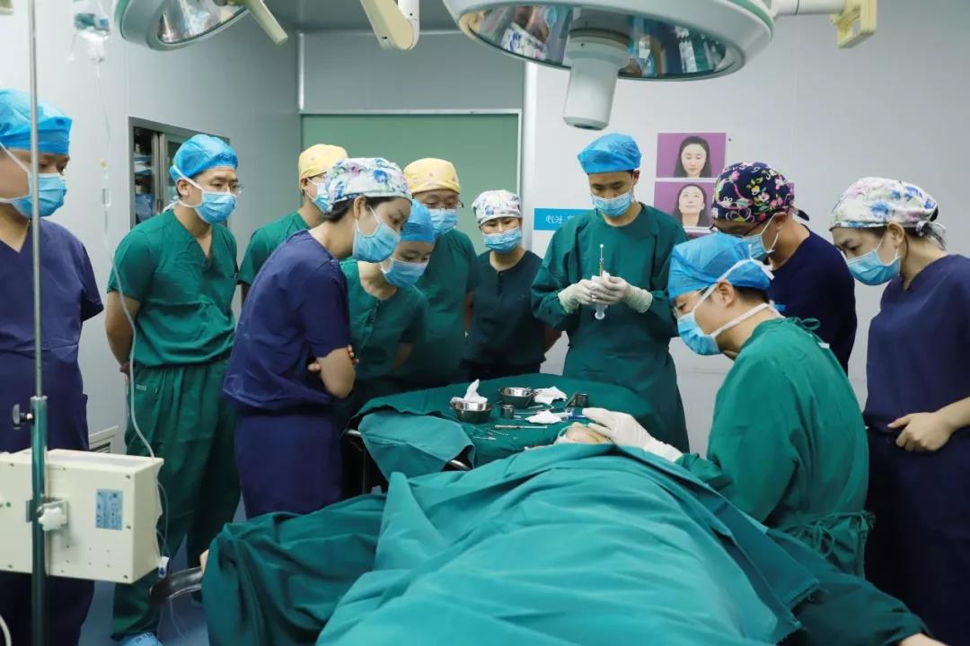 手術(shù)演練.jpg