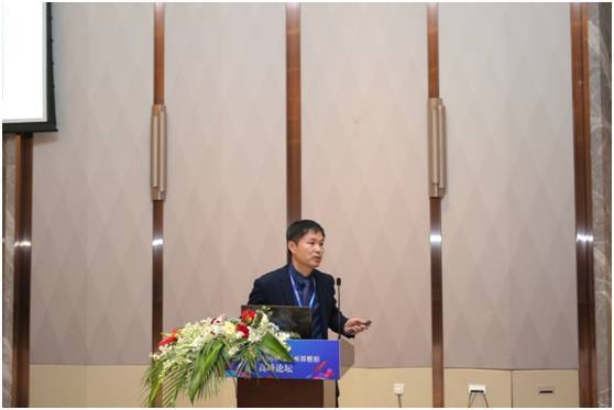 劉海峰院長授課現(xiàn)場.jpeg 劉海峰院長授課現(xiàn)場.jpeg