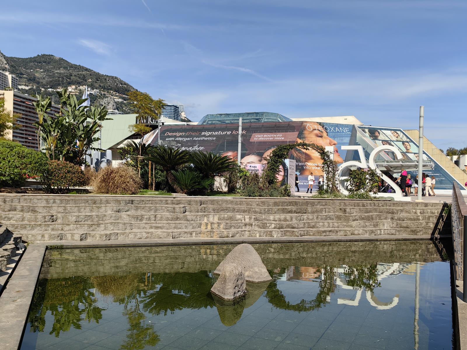 從摩納哥AMWC到瑞士實驗室：李勤教授解碼抗衰技術(shù)的全球?qū)υ?>
                    </div>
                    <div   id=